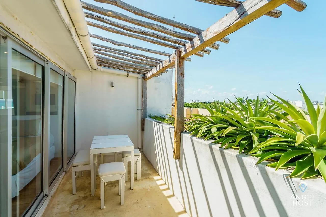 Apartamento Gorgeous Magia Beachside Condos by Moskito Playa del Carmen México