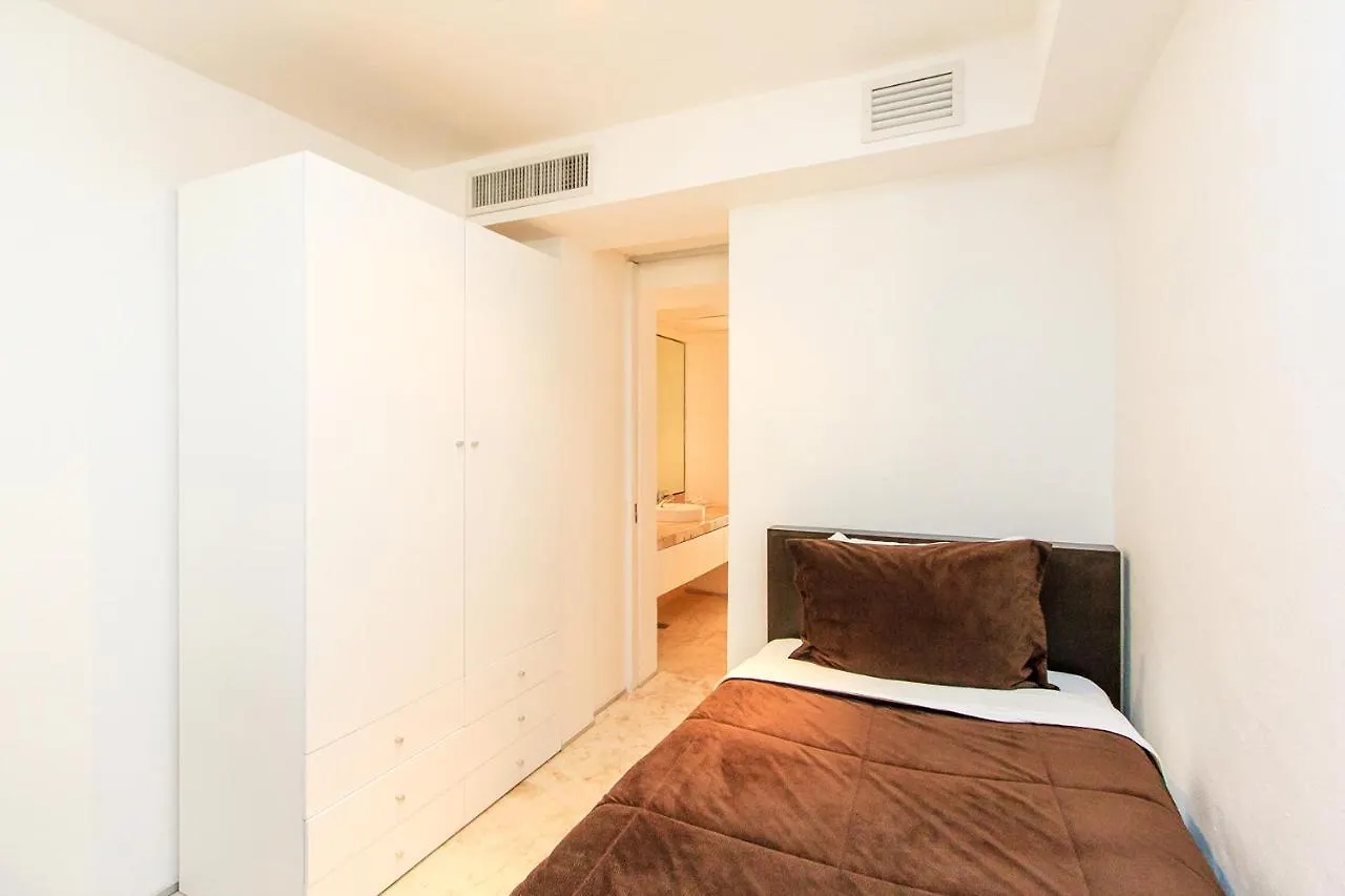 Gorgeous Magia Beachside Condos by Moskito Playa del Carmen 0*,
